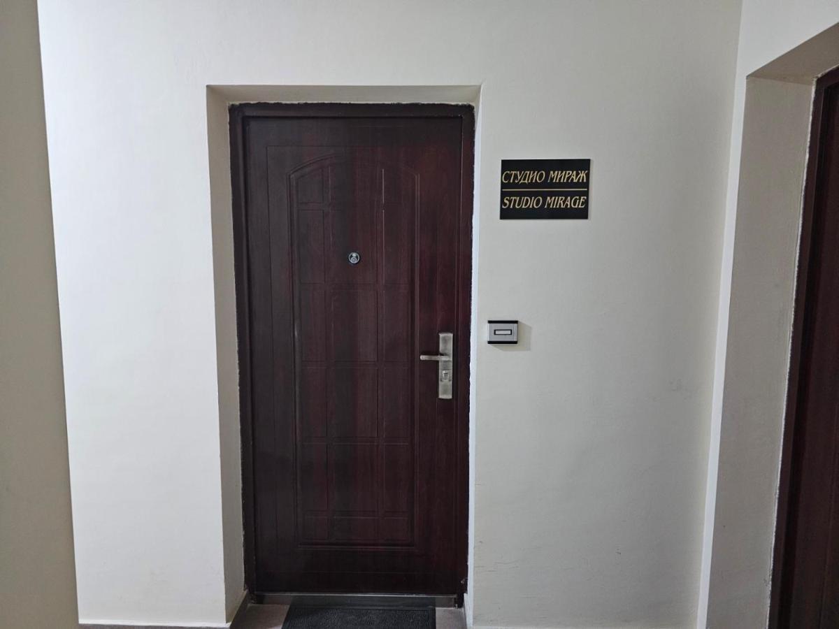 Studio Mirage Καζανλούκ Εξωτερικό φωτογραφία